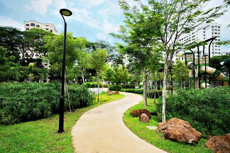Winding garden path at Whampoa Park